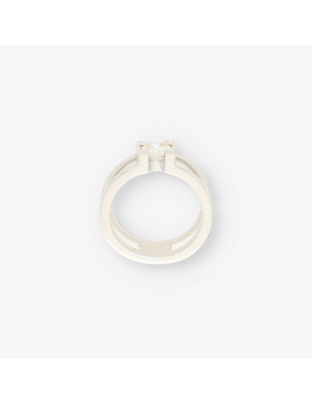 Anillo oro blanco y bri aprox. 0,91 Qt.
