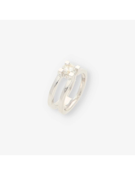 Anillo oro blanco y bri aprox. 0,91 Qt.